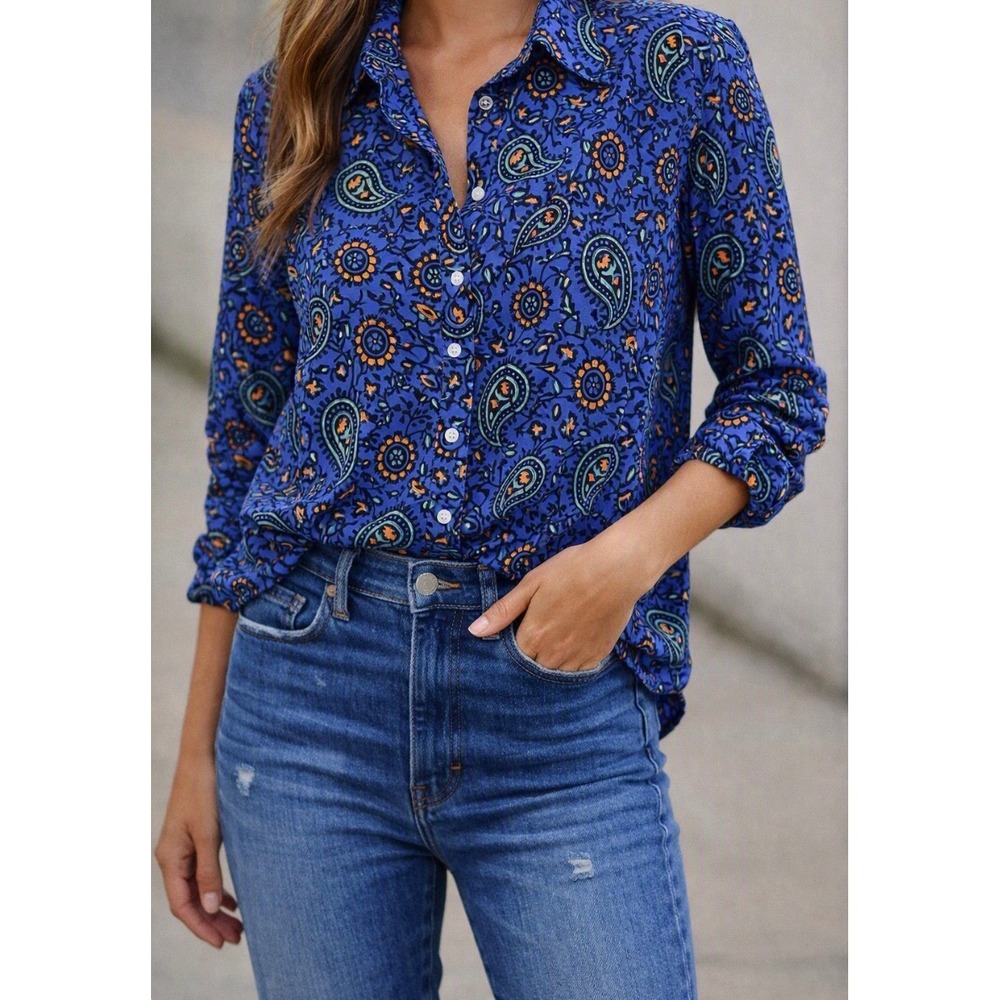 J.Crew The Perfect Shirt Womens Small Blue Paisley L button Down 
Blouse.